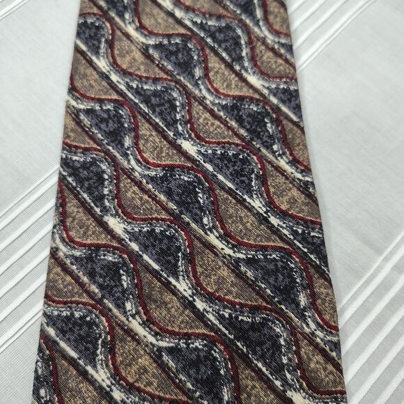 Evan Picone 100% Silk Mens Tie Necktie Blue Brown Geometric Waves Classic Length - Picture 3 of 8